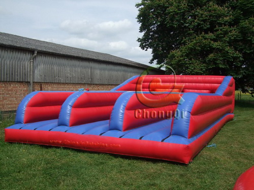 3 lanes inflatable bungee run game
